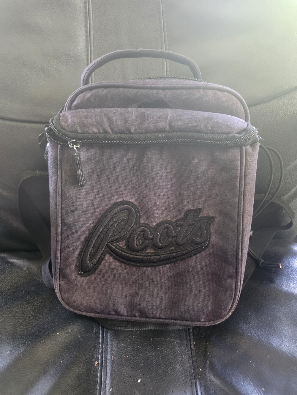 Roots Insulated Lunch Bag Gray 2 Pouches w Carrying Strap